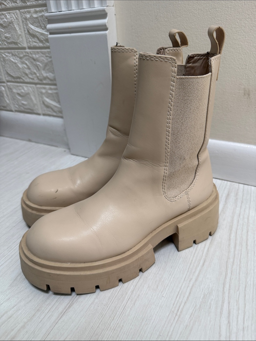 H&M Beige High Ankle Boots